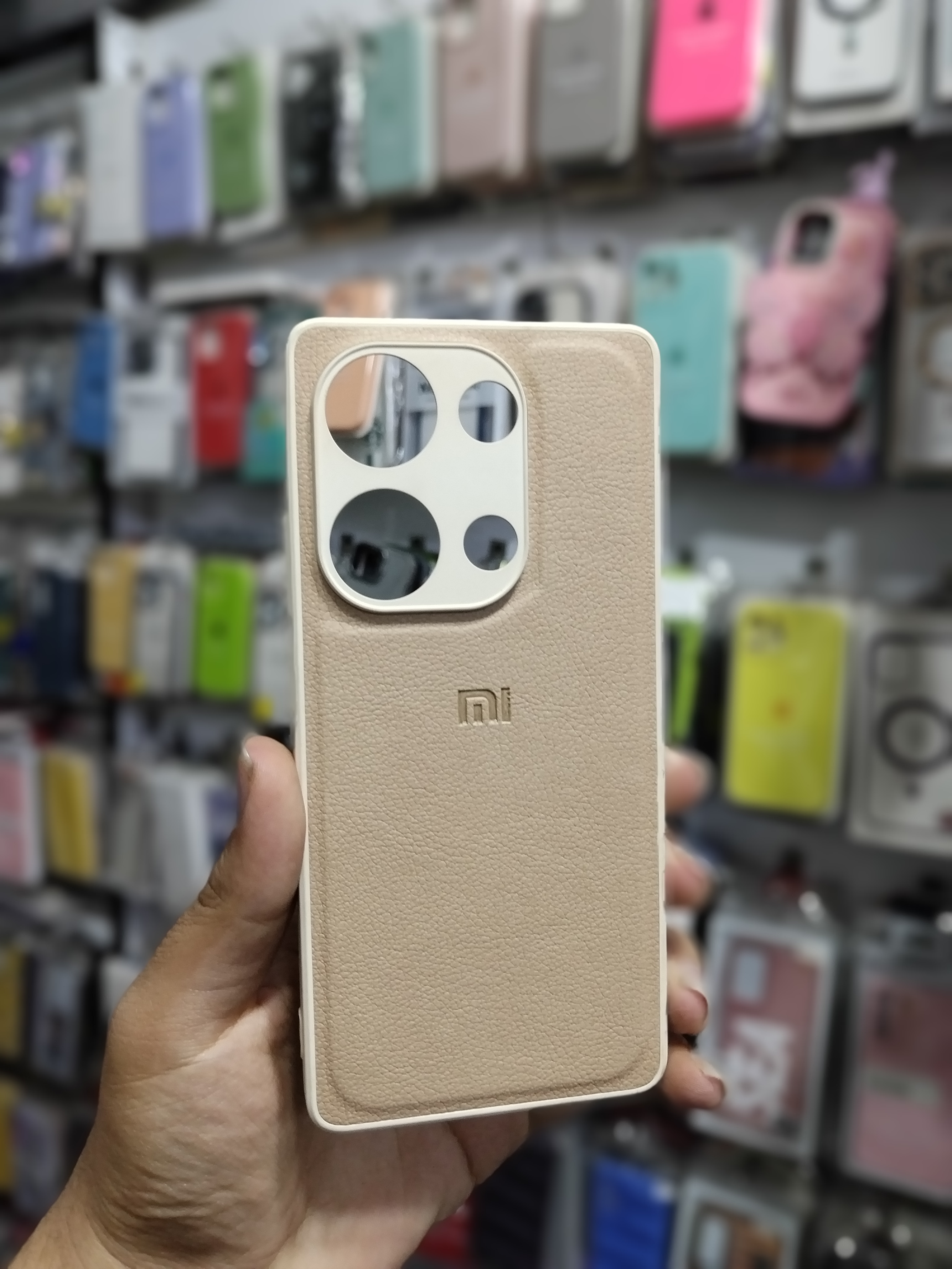 قاب گوشی چرمی Redmi Note 13 Pro 4G / Poco M6 Pro 4G شیائومی طرح سیلیکونی Solid