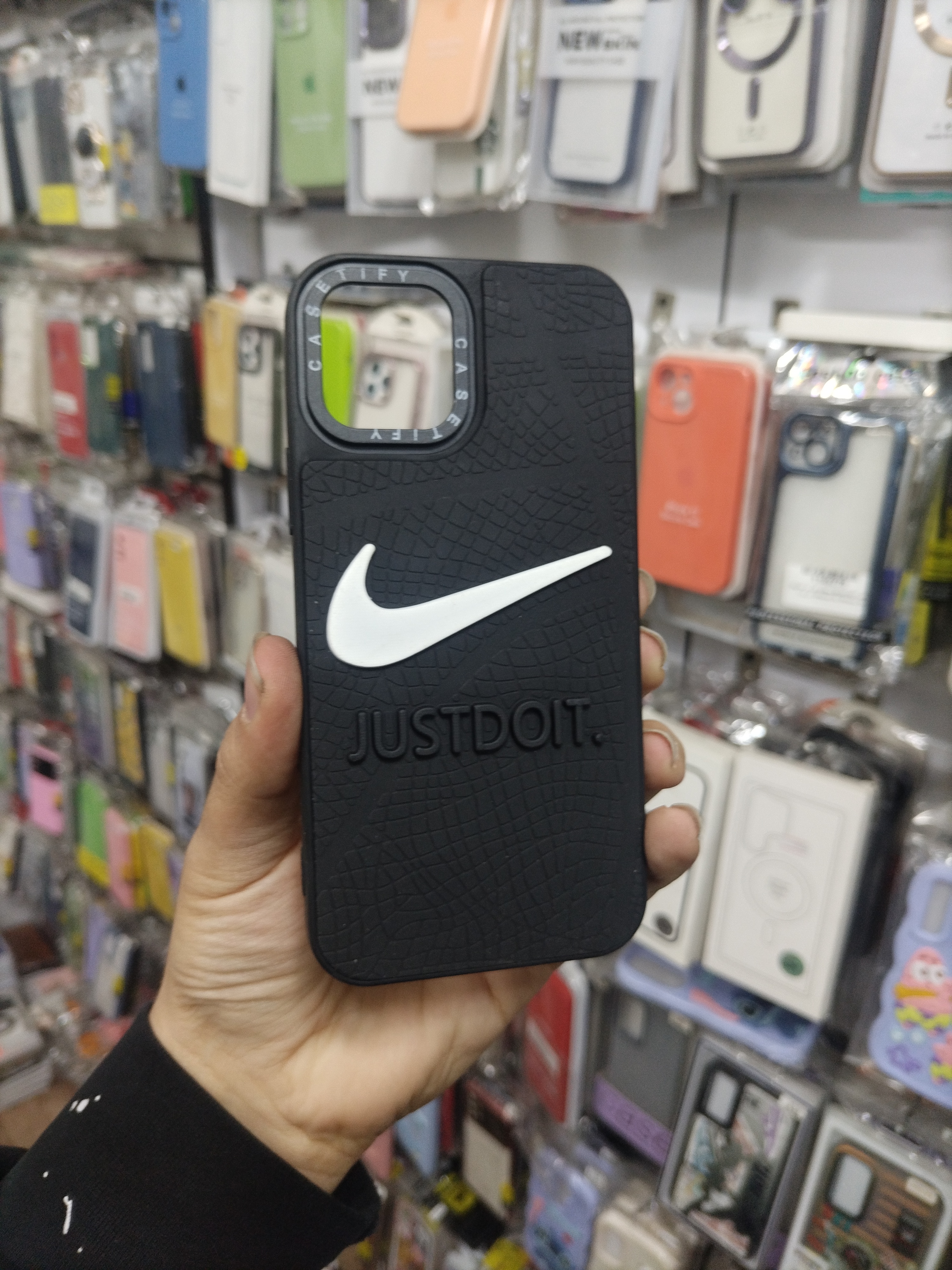 قاب اورجینال iPhone 12 / 12 Pro برجسته