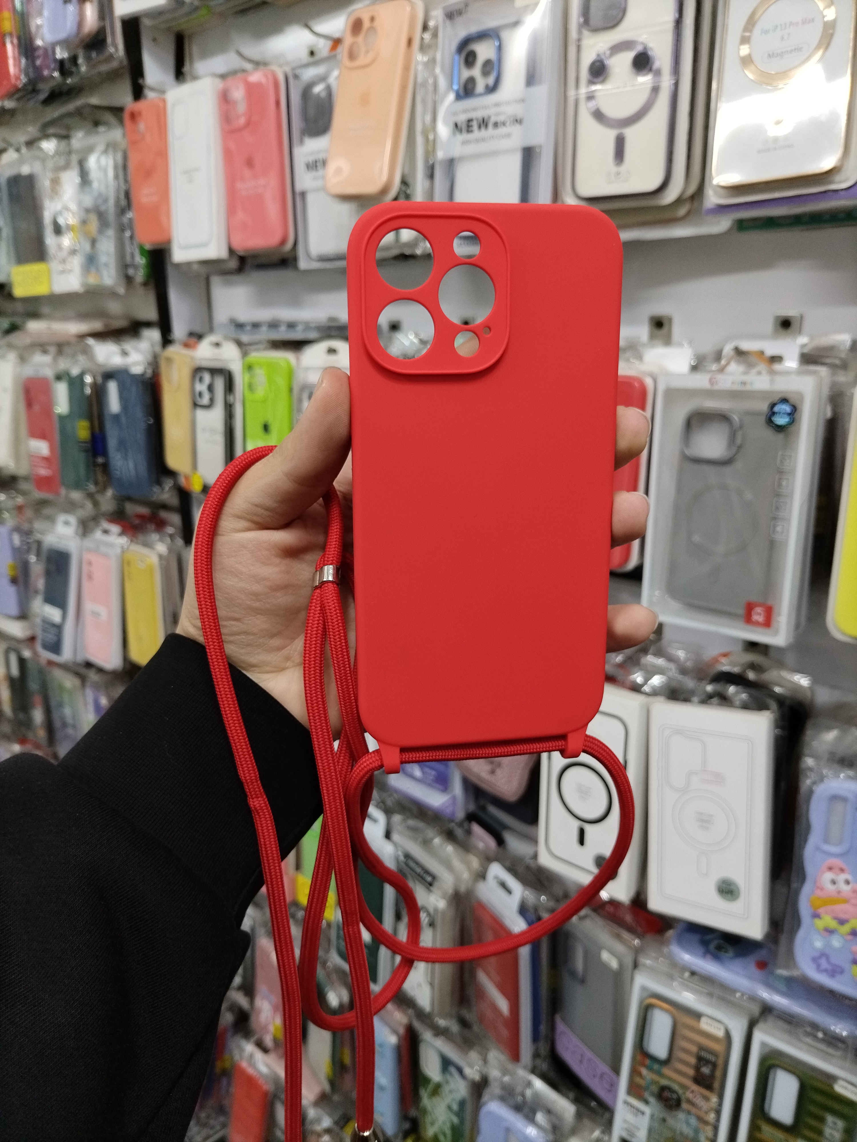 قاب گوشی اپل iPhone 14 Pro Max طرح سیلیکونی بند دار